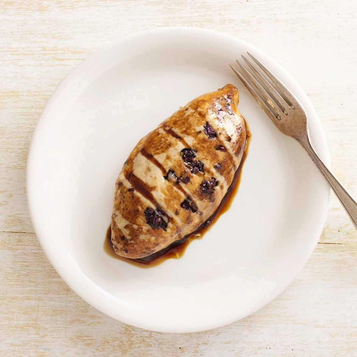 Honey glazed chicken breast with pockets stuffed with jalapeño blackberry cream cheese mixture